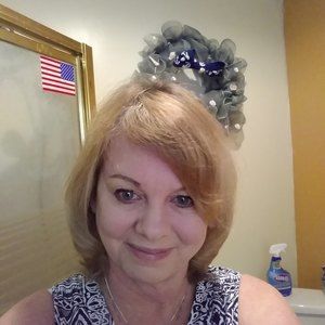 Meet your Posher, Deborah